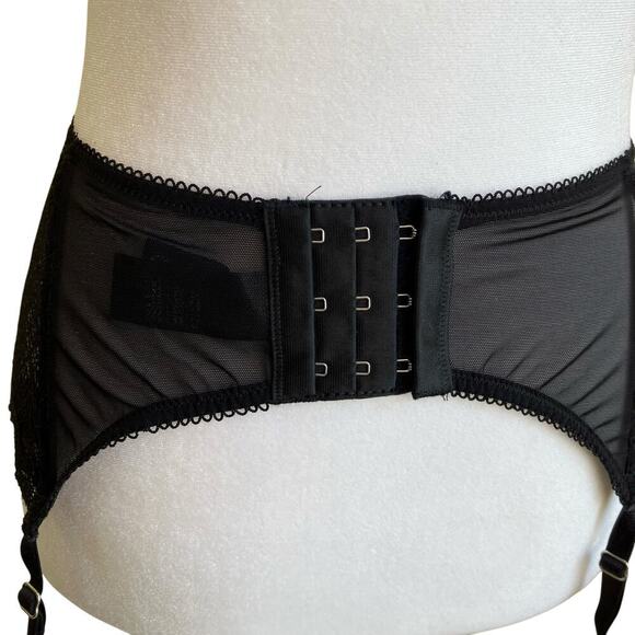 Elle Macpherson Spellbound Suspender Garter Belt Black Tan Mesh Lace Beads - Picture 9 of 16